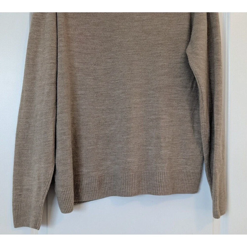 Haggar Men's Size Large Tan V-Neck Classic Knit Pullover Casual Winter Sweater